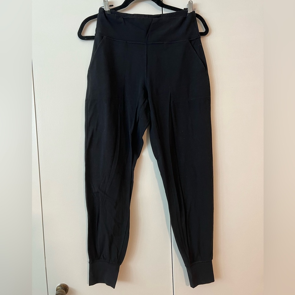 Lululemon Align high-waisted joggers